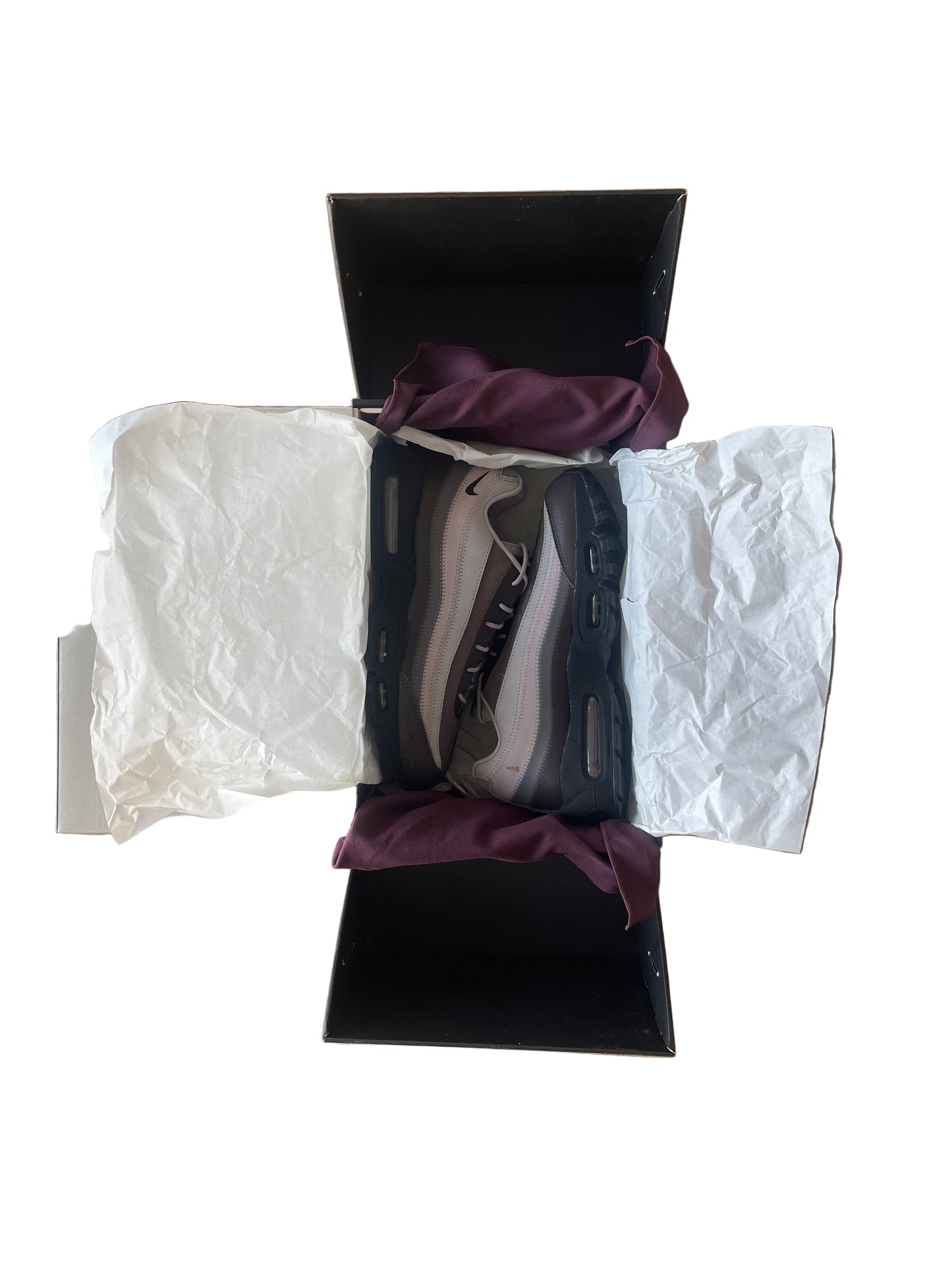 Nike x A Ma Maniére Air Max 95 SP ‘While You Were Sleeping’ (9.5US)